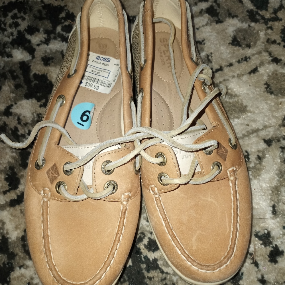 Sperry shoes